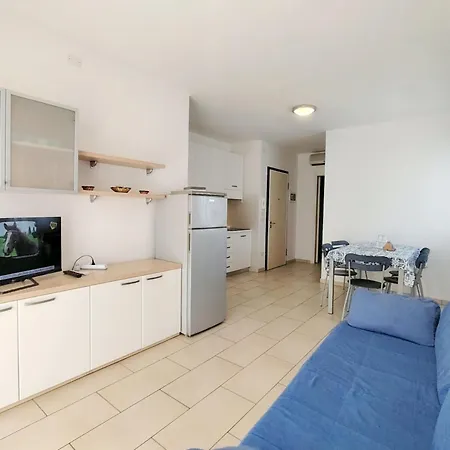 Apartment Zenit *